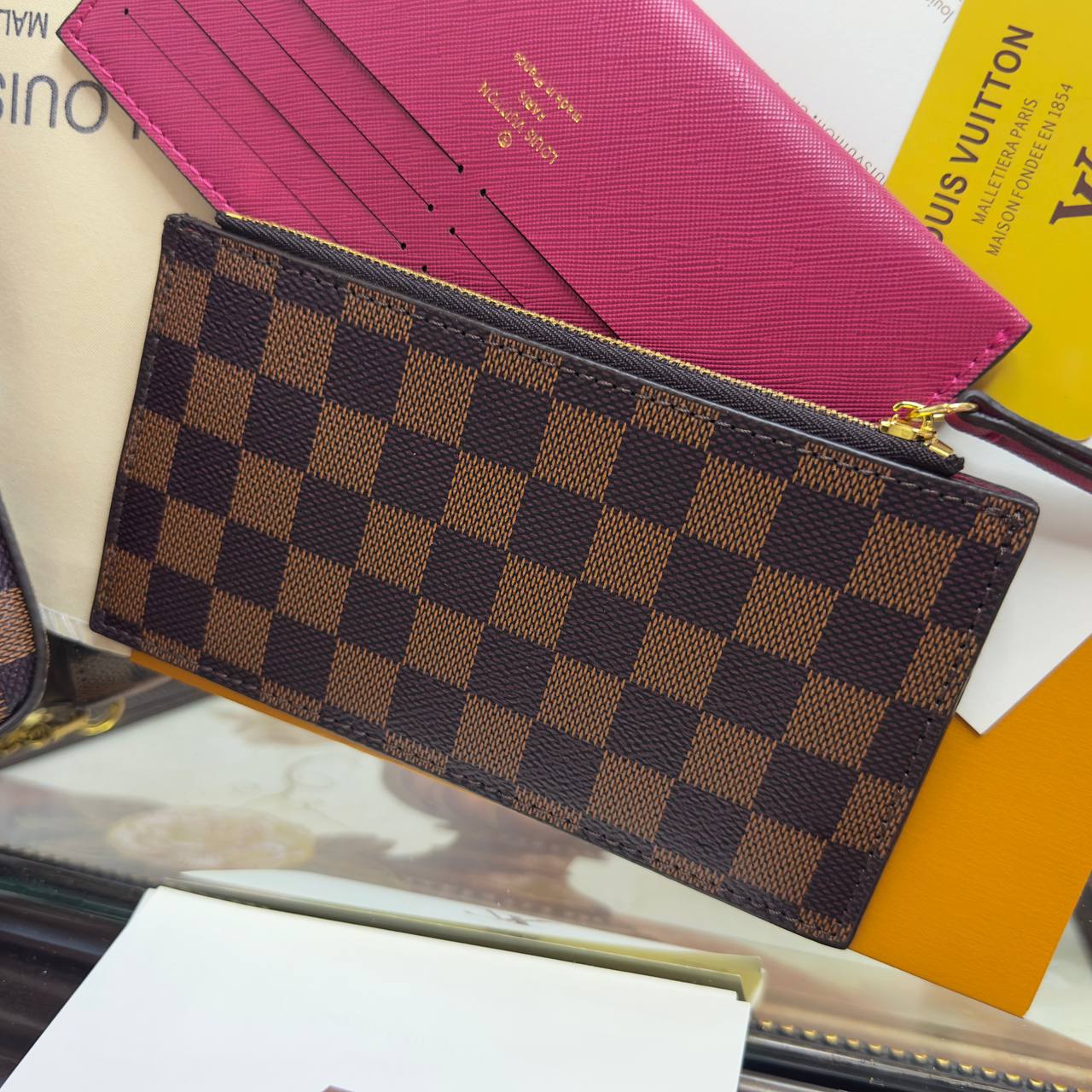 LV Pochette Félicie