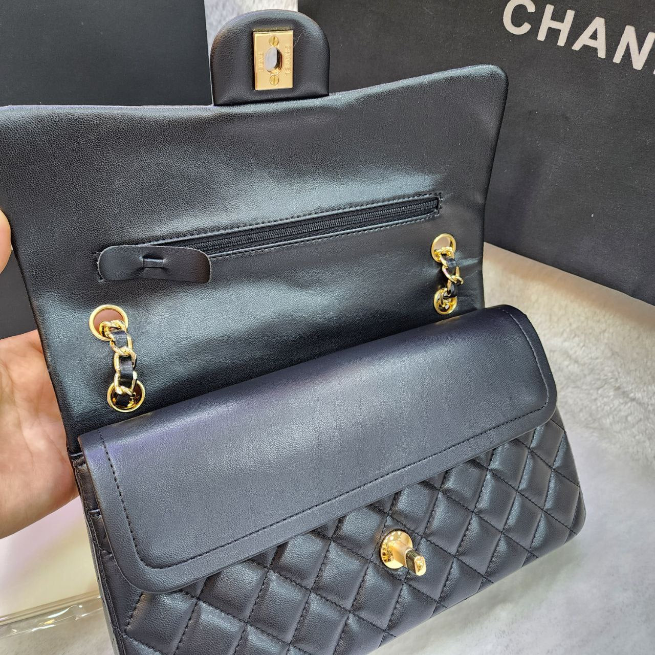 Sac CH@NEL Timeless/Classique en Cuir Noir - 102017