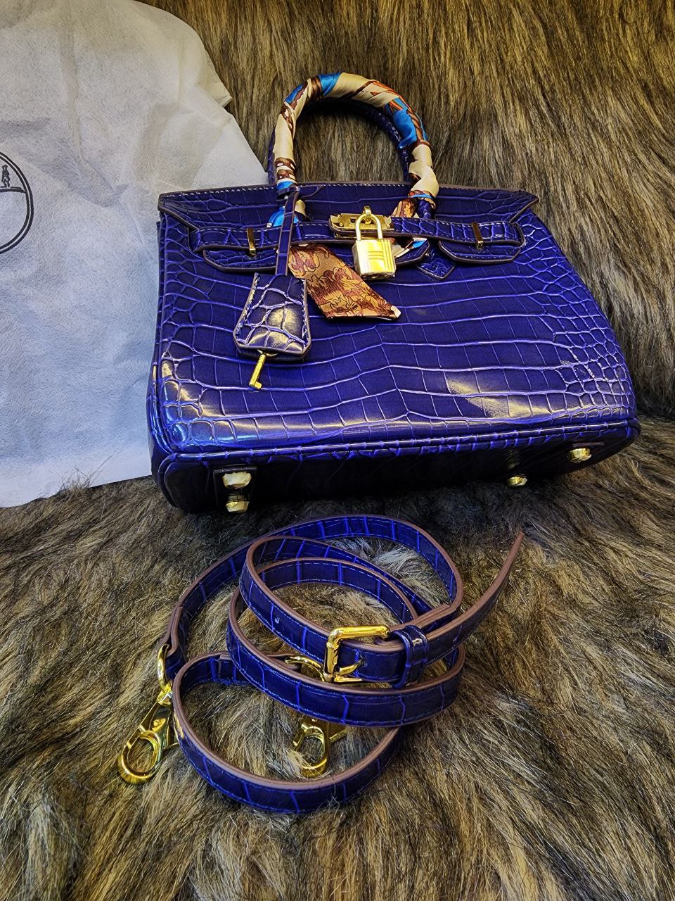 HRMS Sac à main poignée avec cadenas en véritable verni effet croco