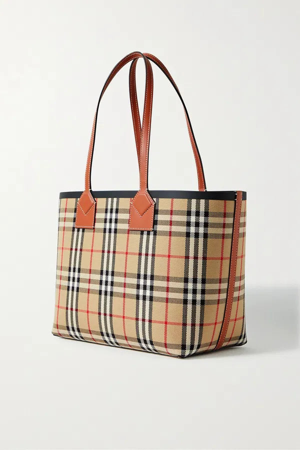 BURBERRY Cabas en toile à carreaux