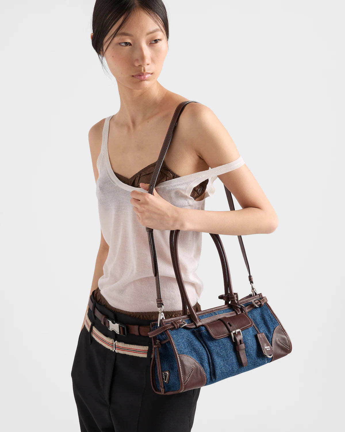 Sac à main Bonnie en denim et cuir de taille moyenne
