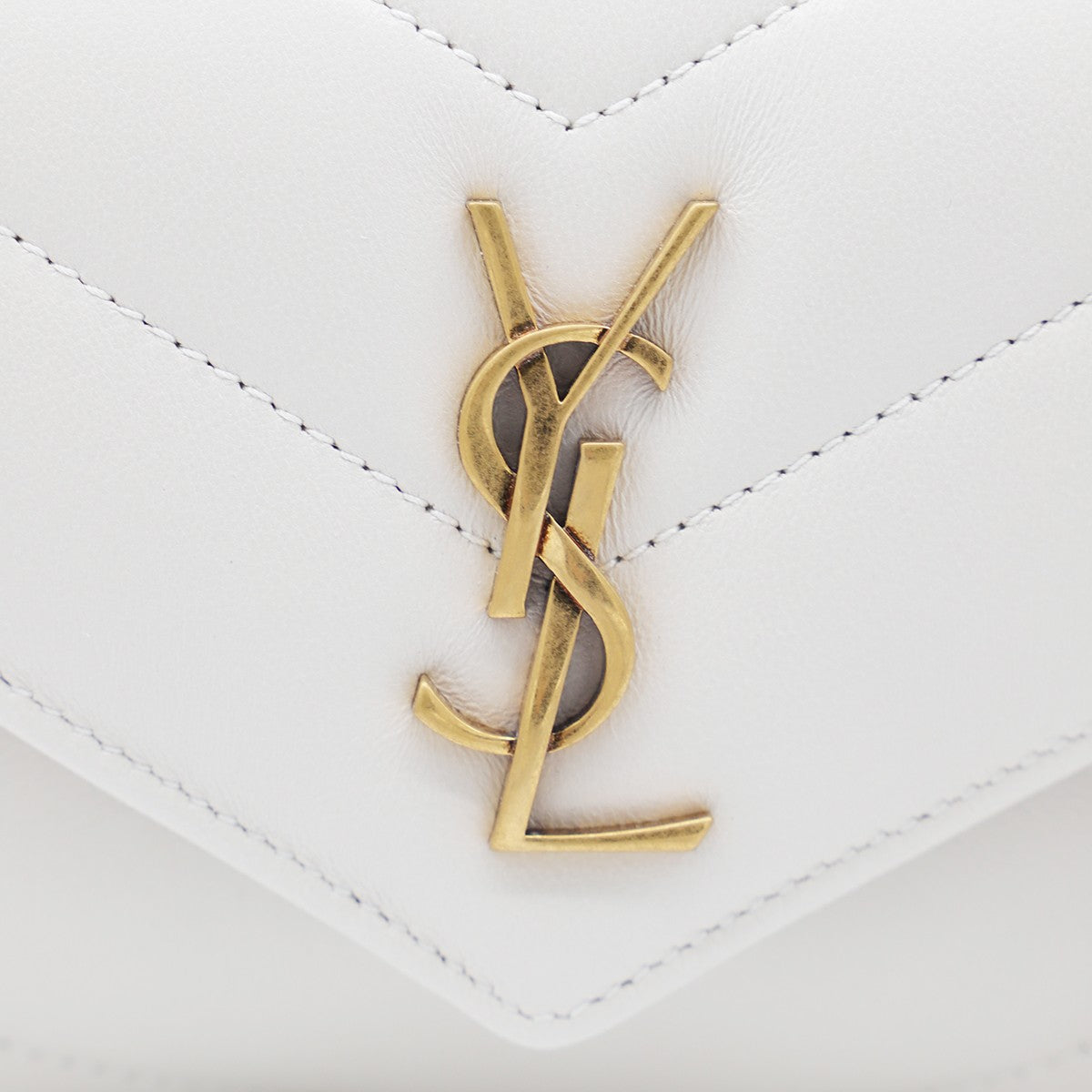 YSL SAC MINI LOULOU BLANC