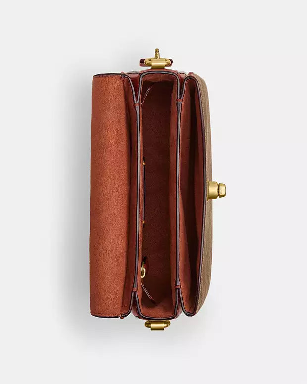 Co@ch Cassie Crossbody Bag 19 In Signature Canvas