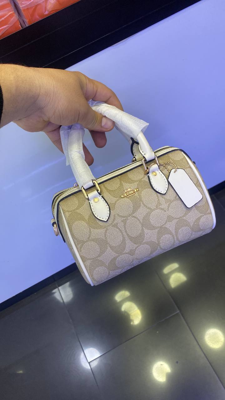 Co@ch Mini sac bandoulière Rowan en toile exclusive