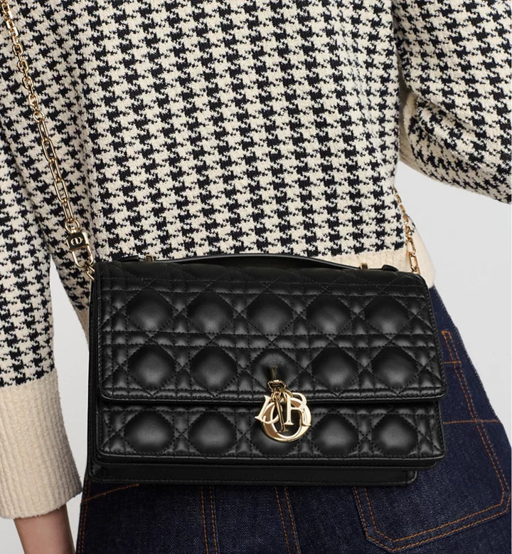 Sac Top Handle My Diôr
d'agneau Cannage noir