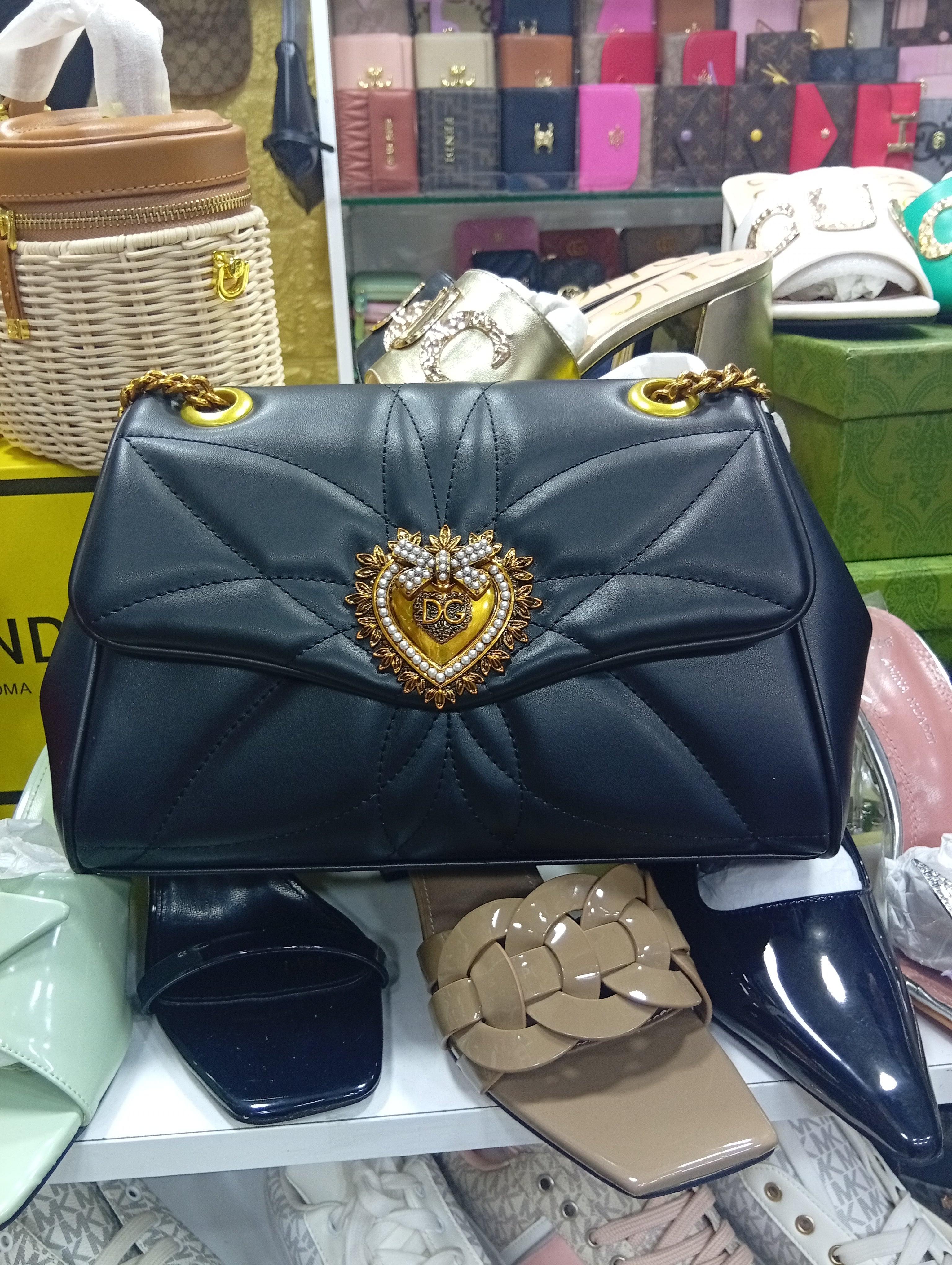 DG Black Quilted Nappa