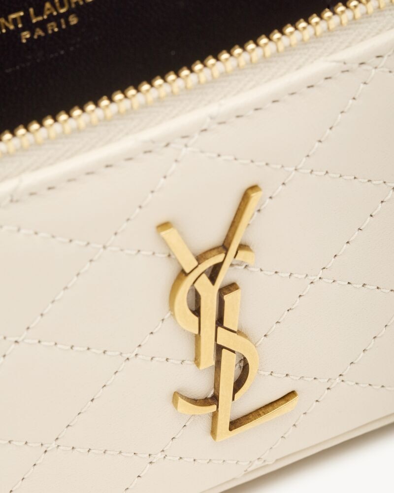 YSL GABY vanity bag in lambskin
BLANC VINTAGE