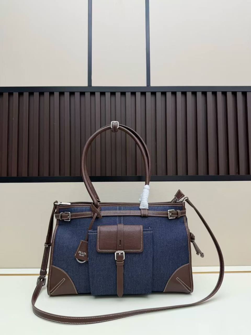 Grand sac à main Bonnie en denim et cuir