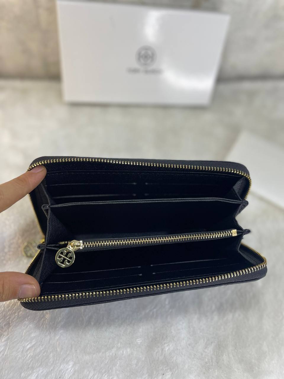 Portefeuille long à chevrons Kira de Torÿ Bûrch Dompet