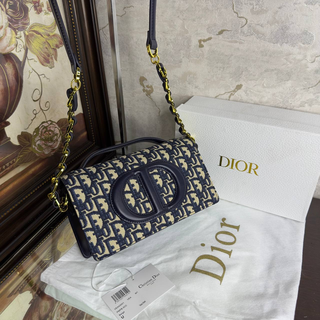 Diôr
Cartable en toile
Bleu, Toile