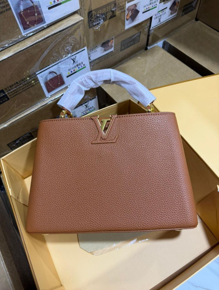 LV Sac Capucines Mini En cuir