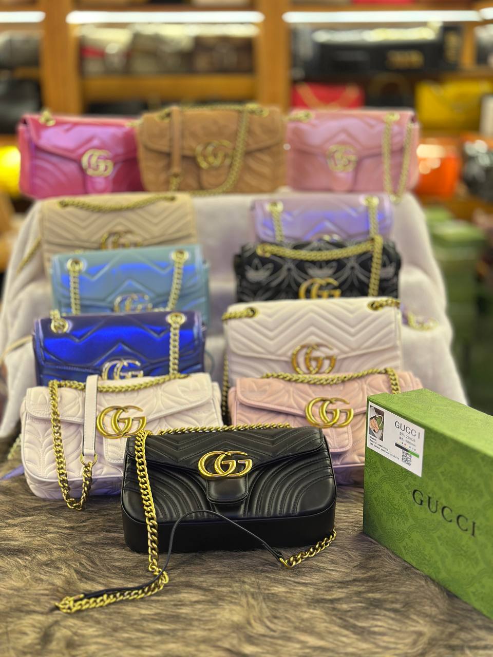 GG Sac bandoulière Marmont Gucci Noire