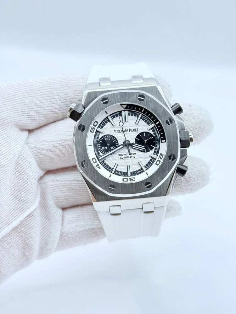 Montre Audemars Piguet Royal Oak Offshore Diver Chronographe Cadran Blanc