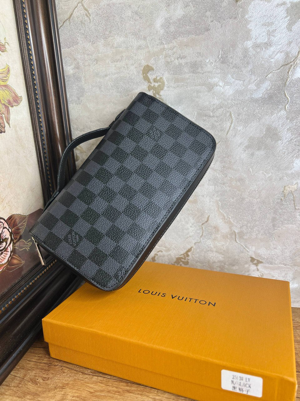 LV Pochette Louis Vuitton en toile damier graphite et noir