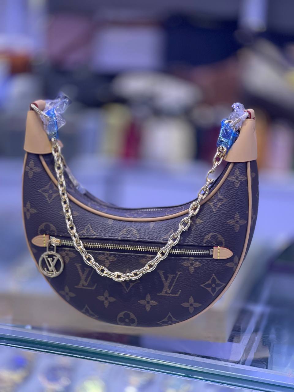 LV Sac Loop En cuir