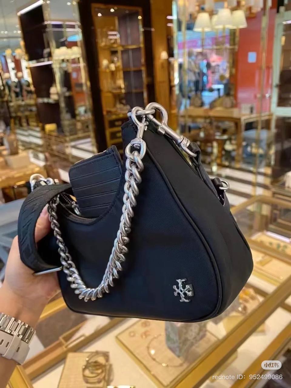 Torÿ Burch Mercer Shoulder Bag Black Shw