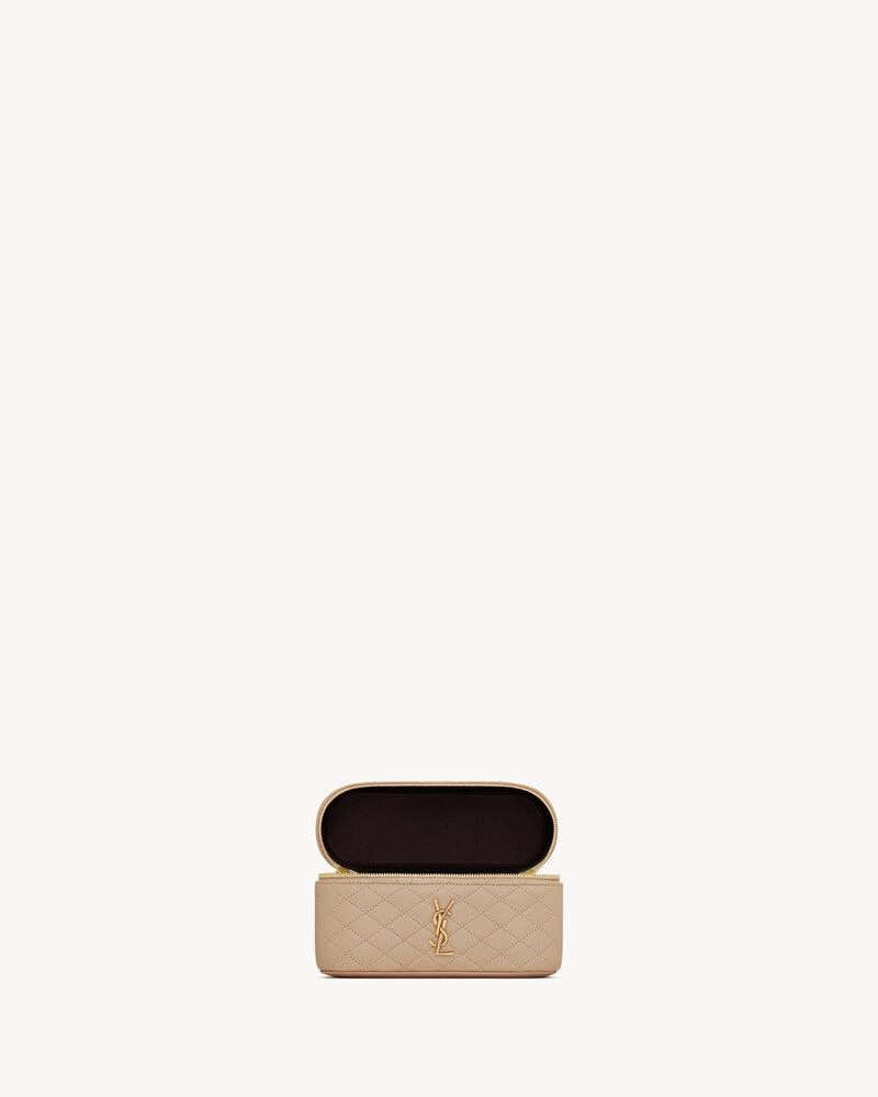 GABY VANITY EN CUIR D’AGNEAU
DK TOFFEE