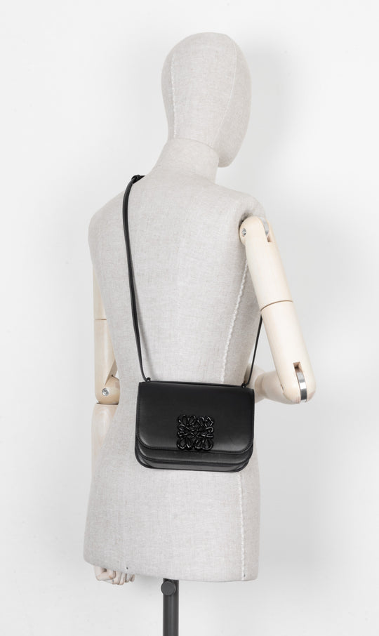 LÔËWE
Small Goya Crossbody Bag All Black