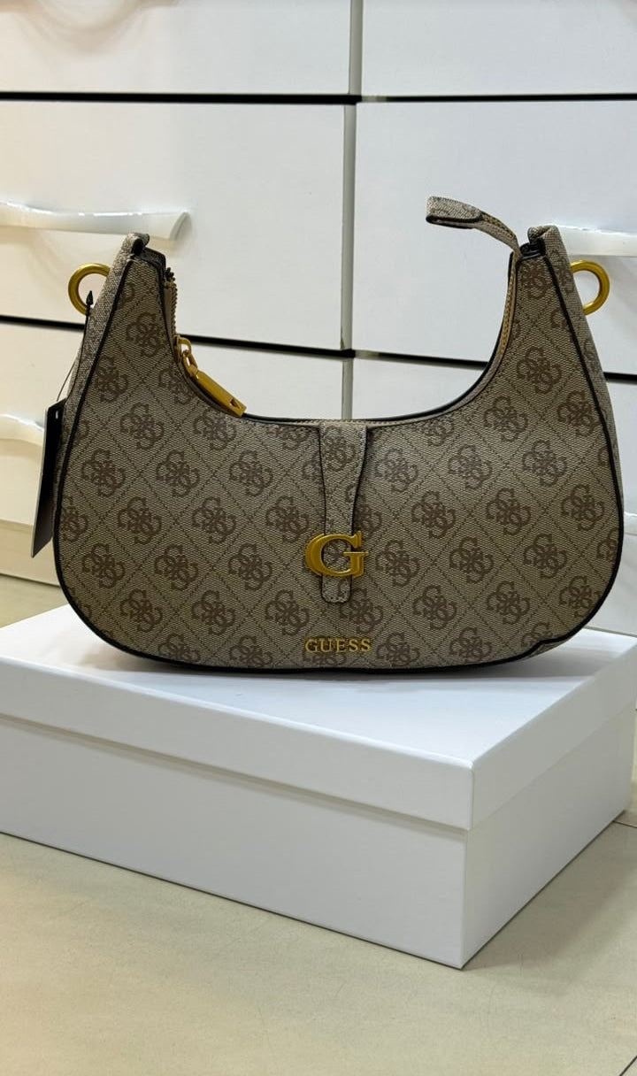Sac porté épaule noir Kuba avec fermeture zippée sur le dessus