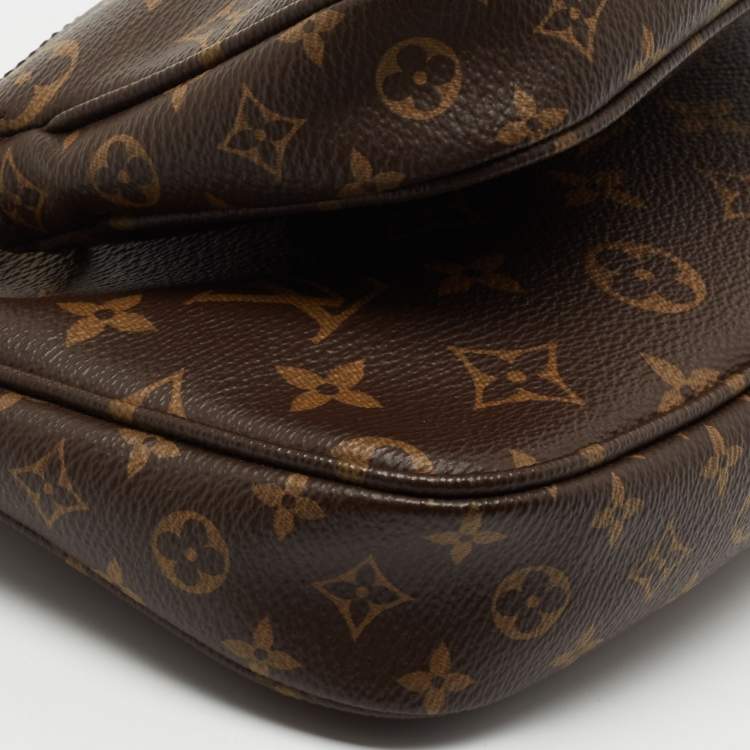 LV
pochette Multi Accessories