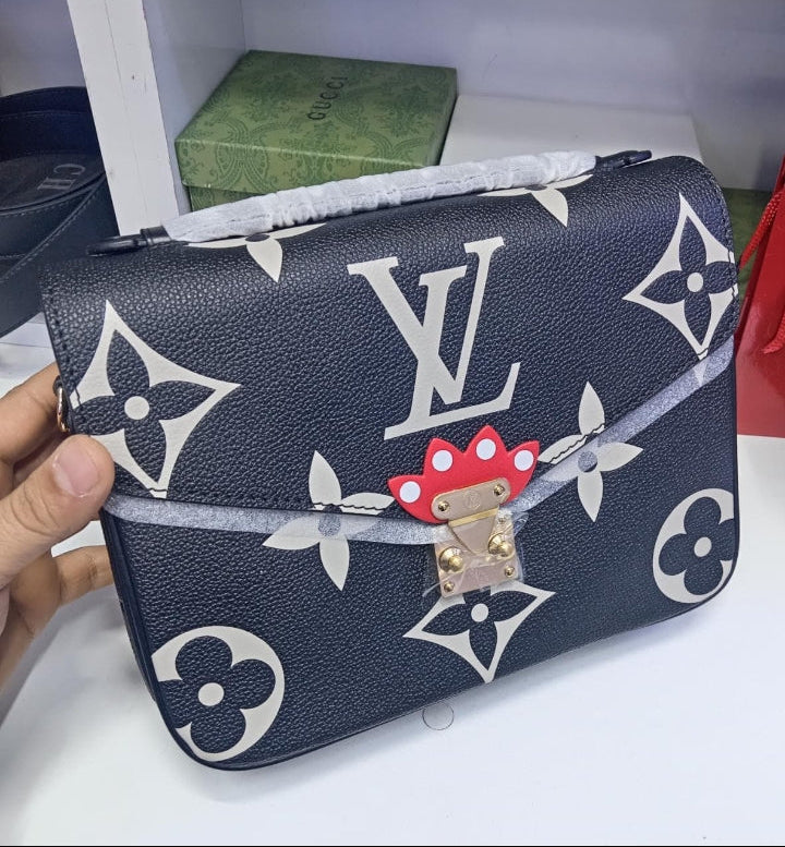 LV Pochette Métis