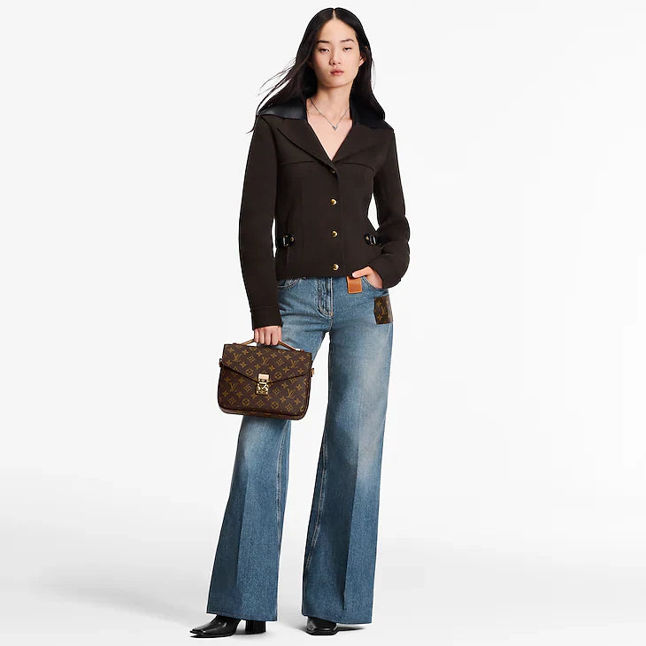 LV Pochette Métis En cuir
