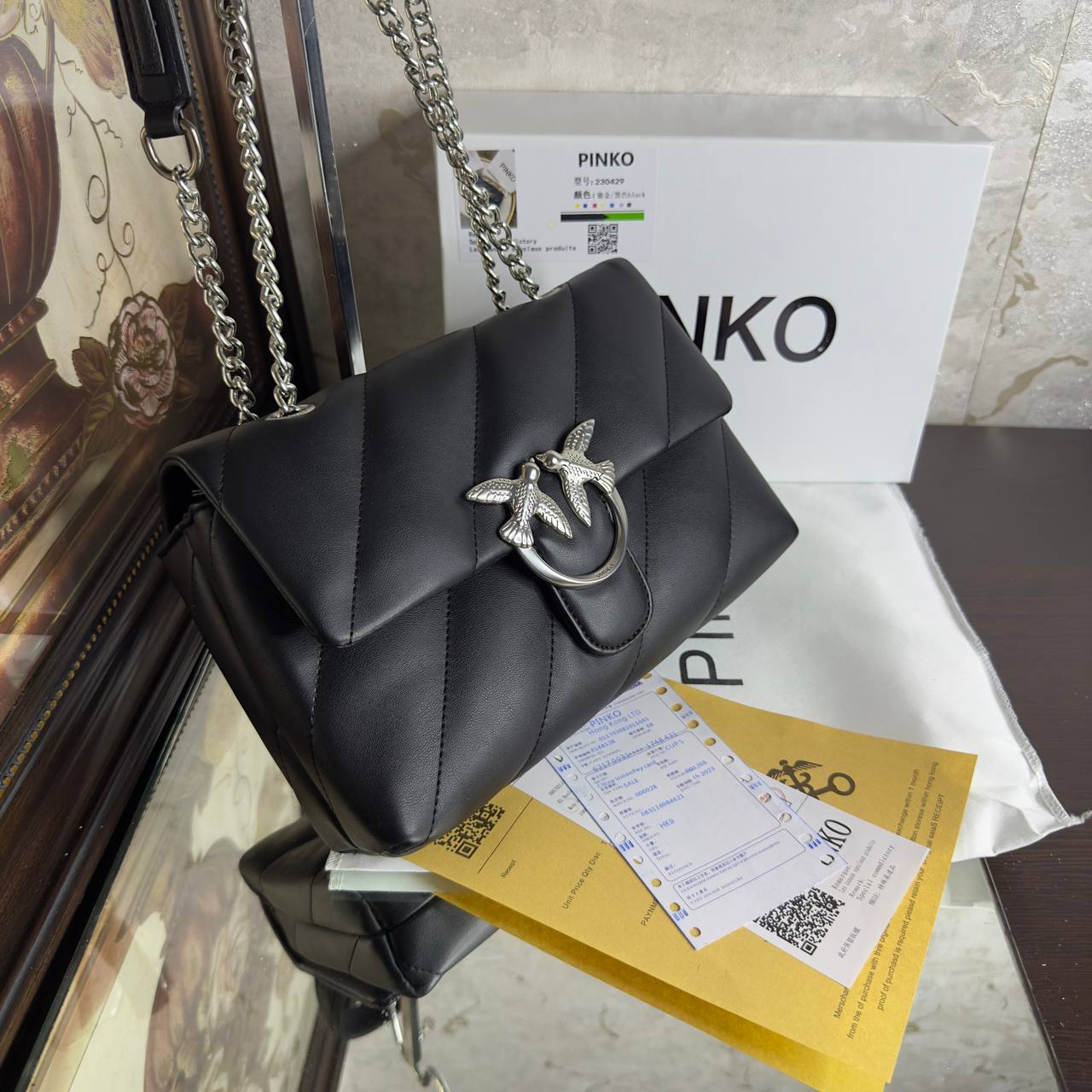 Pïnkô
Pïnkô 'Love Big Puff' Crossbody Bag