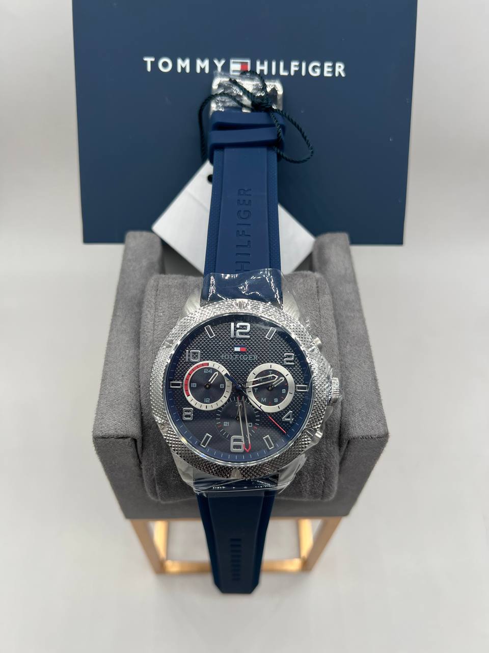 Montre TOMMY HILFIGER Homme – Sport