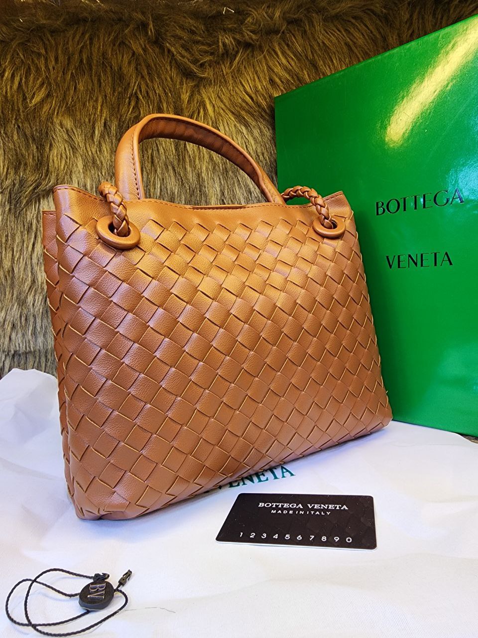 Bôttëga Vênëta Sac bandoulière tissé Lizzy