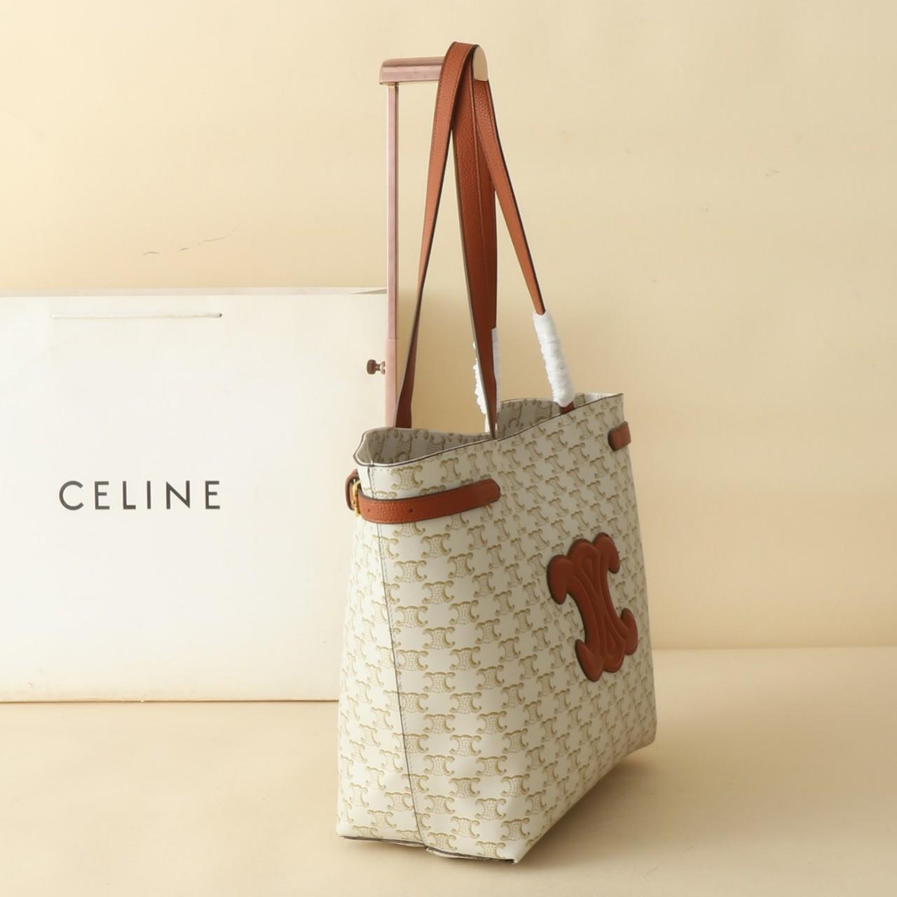 CÉLÏNÊ CABAS ANAÏS MOYEN MODELE TRIOMPHE veau grainé