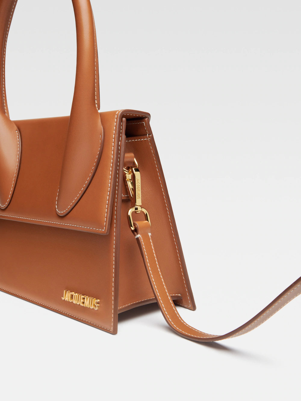 J@cquemus Grand sac à main signature.