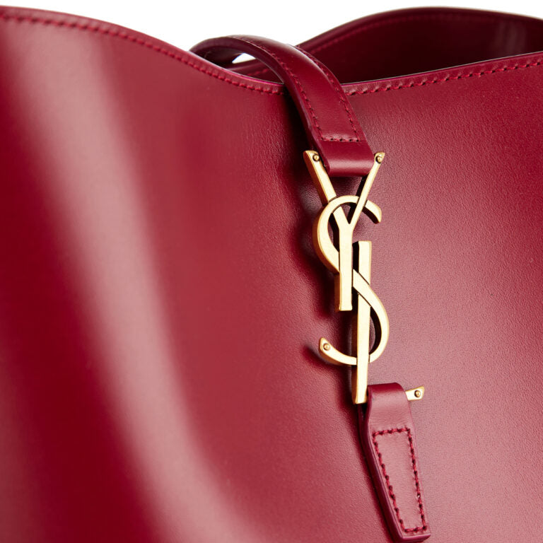 YSL Sac seau Le 37 Rouge