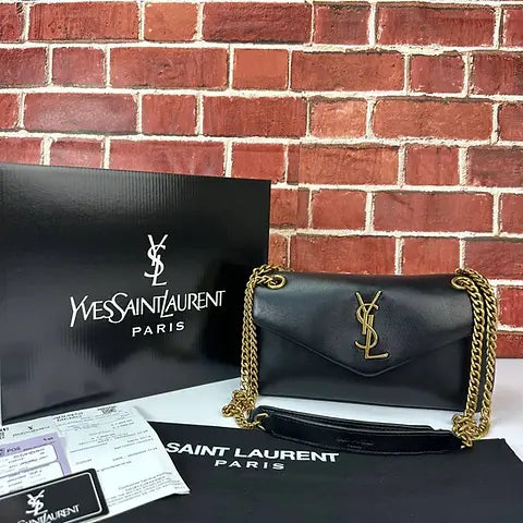 YSL CALYPSO SMALL D'AGNEAU PLONGÉ
BLACK