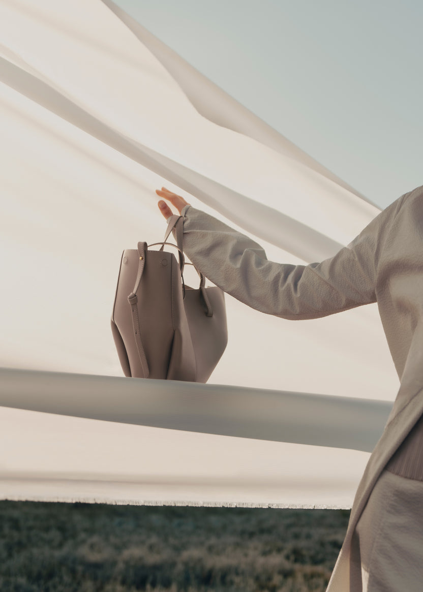 Pôlène Cyme Mini
Edition Taupe Grainé