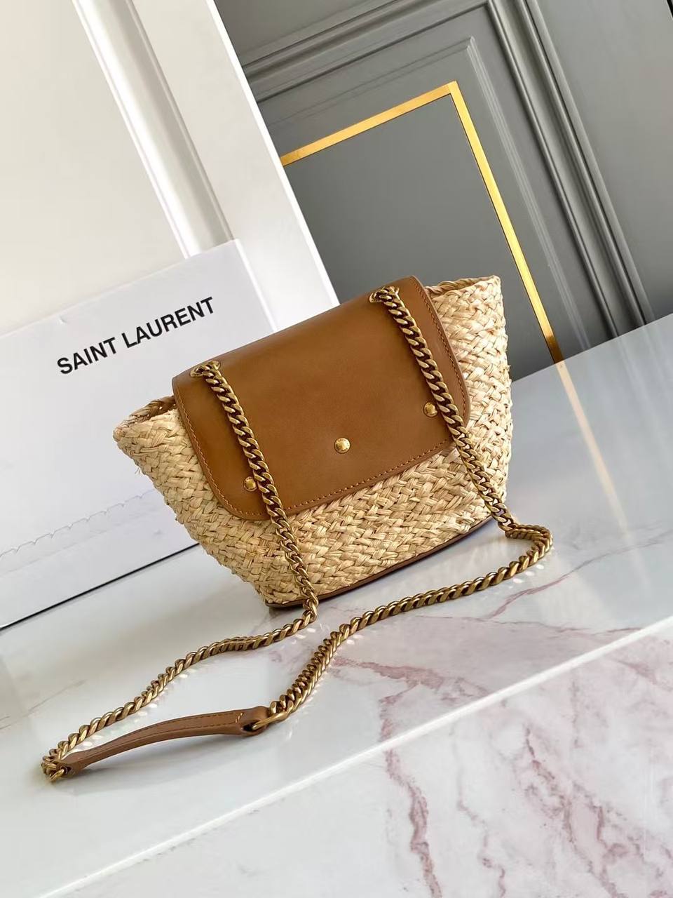 S@int L@urent
Sac Manon Mini en raphia