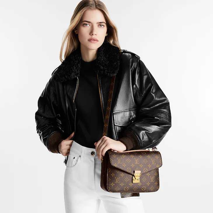 LV Pochette Métis