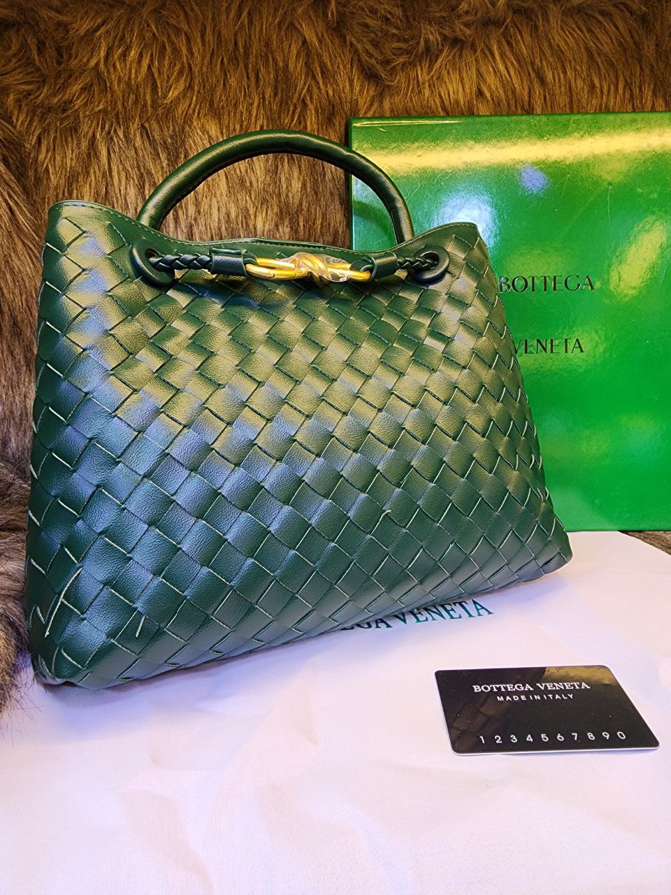 Sac bandoulière andiamo
Bôttëga Vênëta