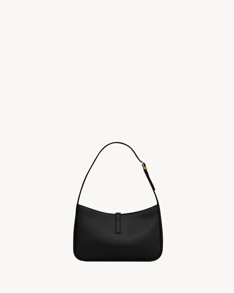 YSL LE 5 À 7 en cuir lisse NOIR