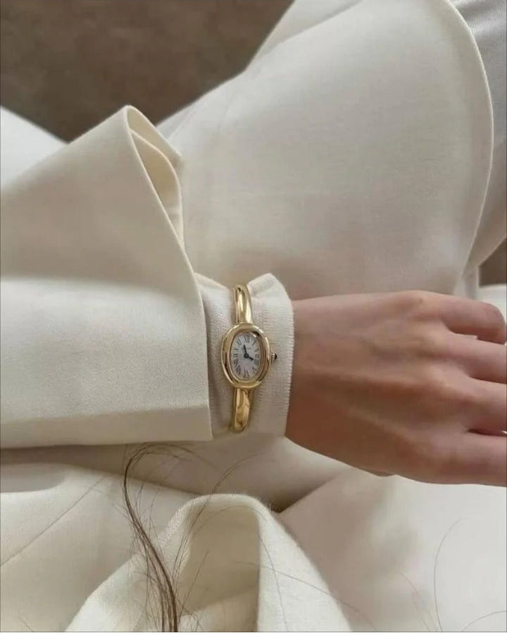 Montre Baignoire De Cartier Doré
