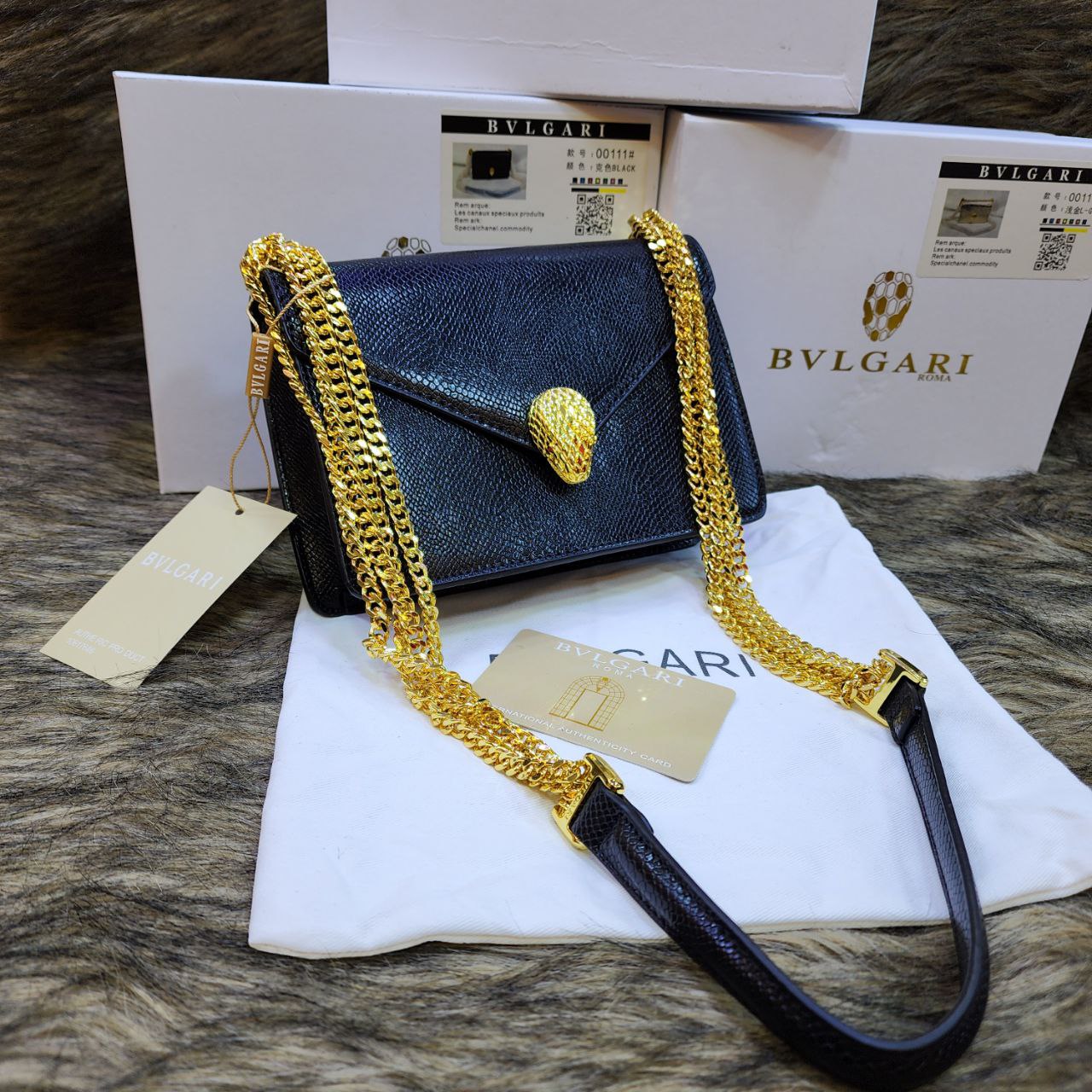 Bvlg@ri Sac bandoulière Serpenti