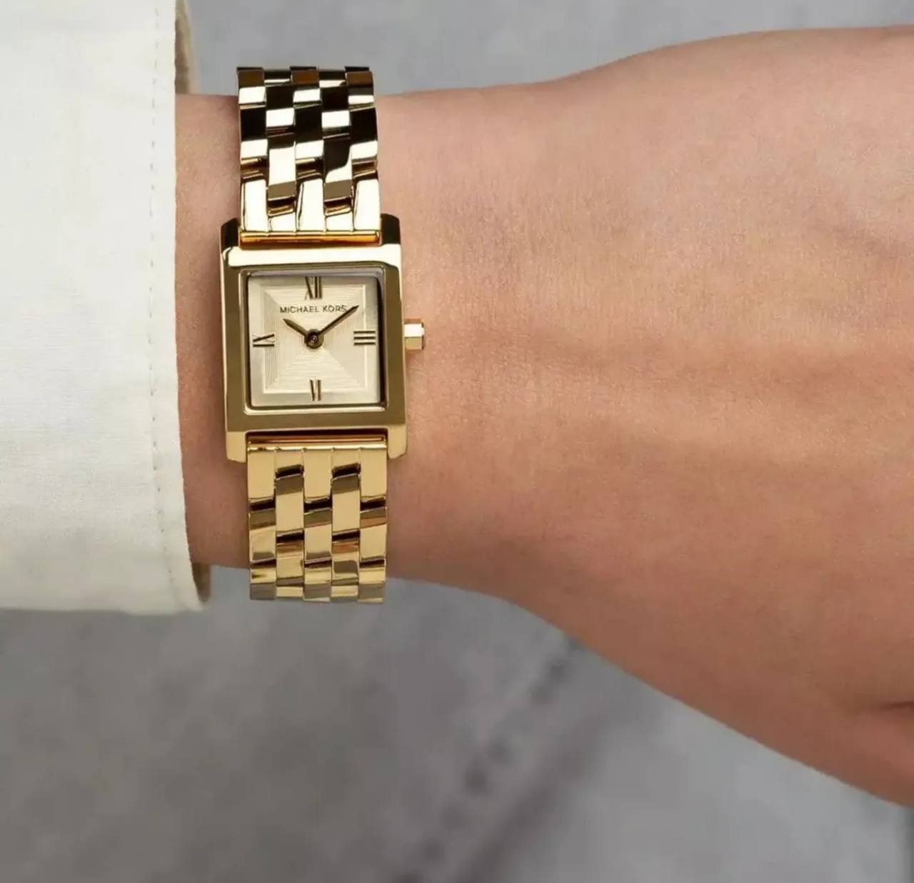 Michael Kors
Micro montre Georgie de ton or