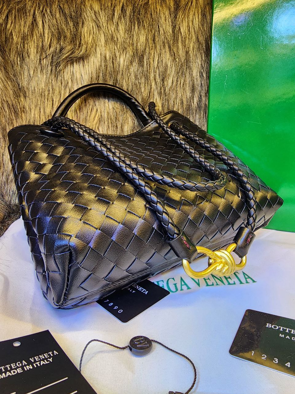 Bôttëga Vênëta Sac bandoulière tissé Lizzy