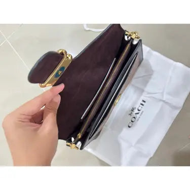 Co@ch
Sac à main Tabby, Noir