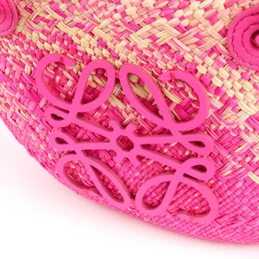 LÔËWE
Anagram Basket
Rose, Paille