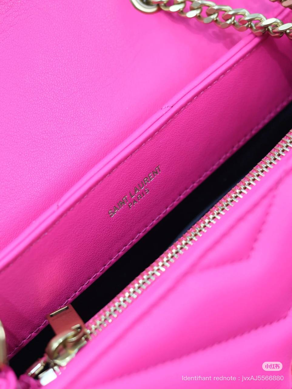 S@int L@urent
Small Supple Monogramme Loulou Chain Bag