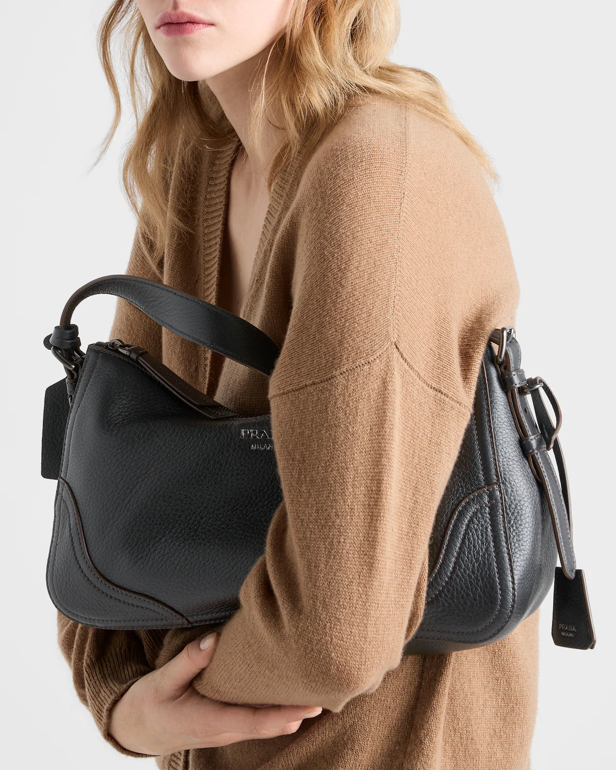 Grand sac porté épaule en cuir Prada Aimée
