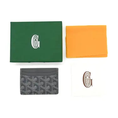 Gôyard
Petite maroquinerie en toile Saint Sulpice
Gris, Toile