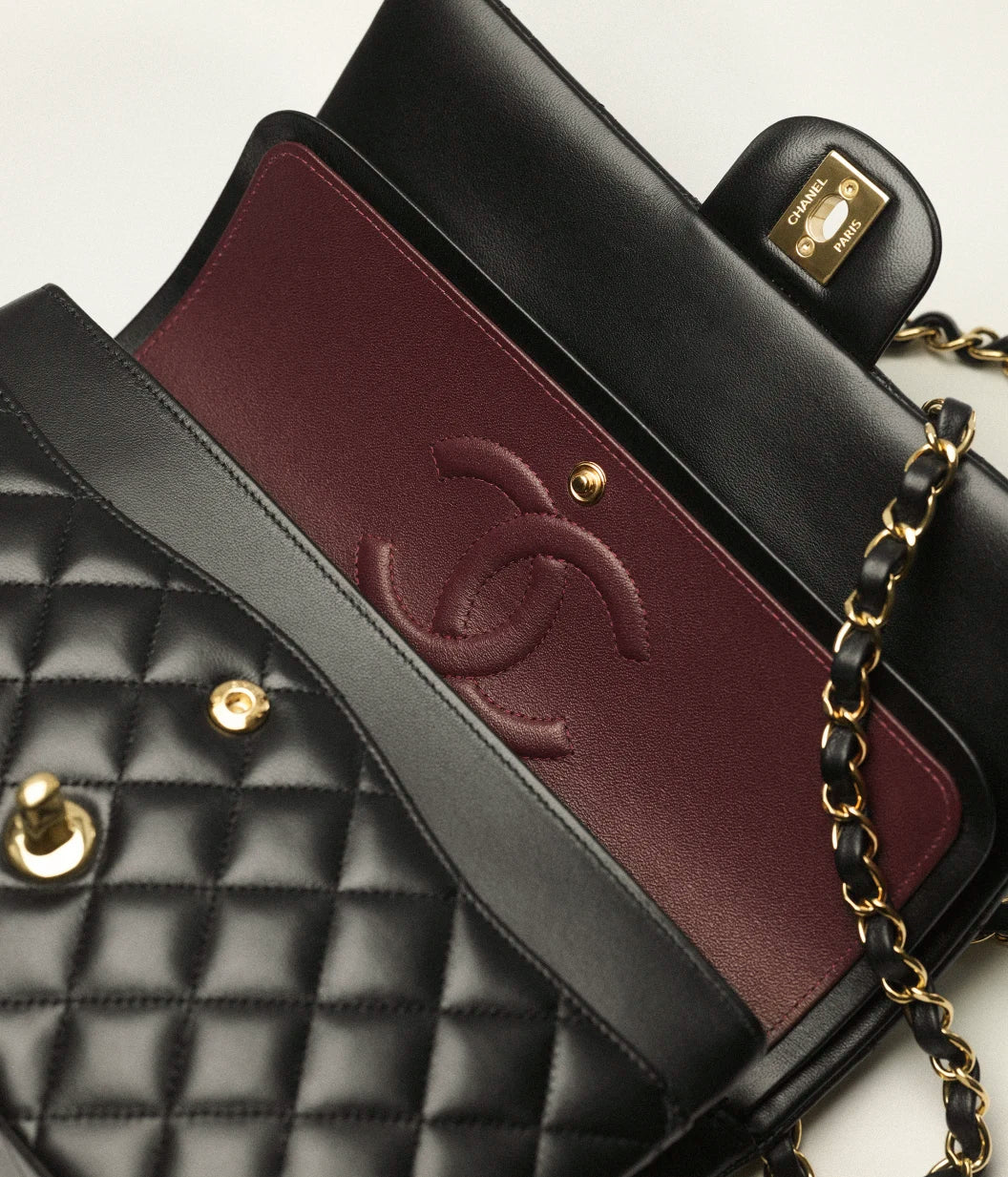 Sac CH@NEL Timeless/Classique en Cuir Noir - 102017