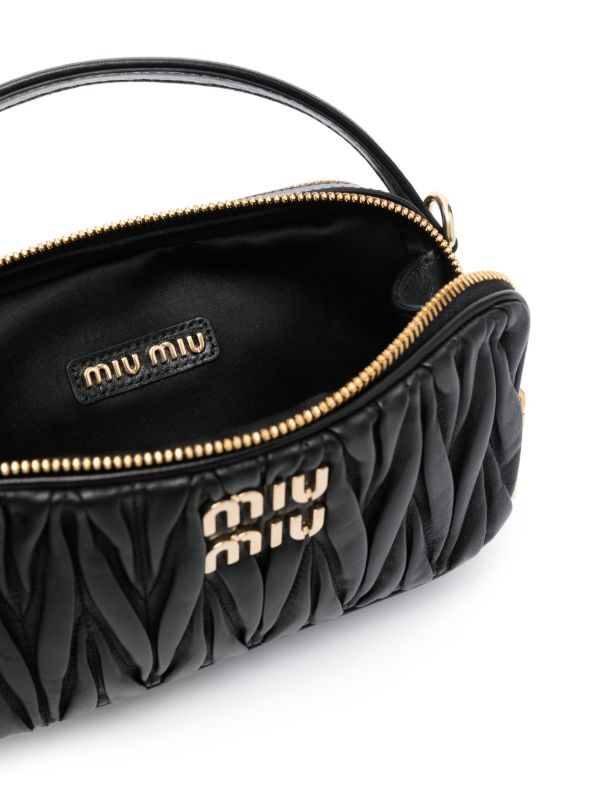 MIÛ MIÜ
sac cabas à design matelassé