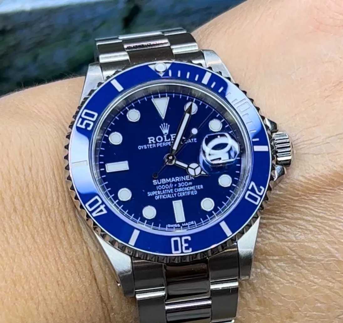 RLX Submariner Date 41 mm 16610